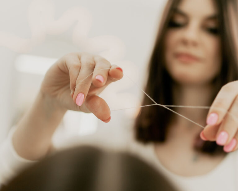 THREADING Forehead